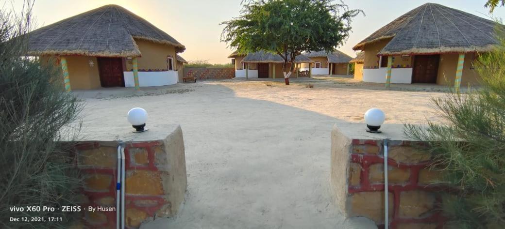 Mahefeel E Rann Resort Bherandiāla Dış mekan fotoğraf