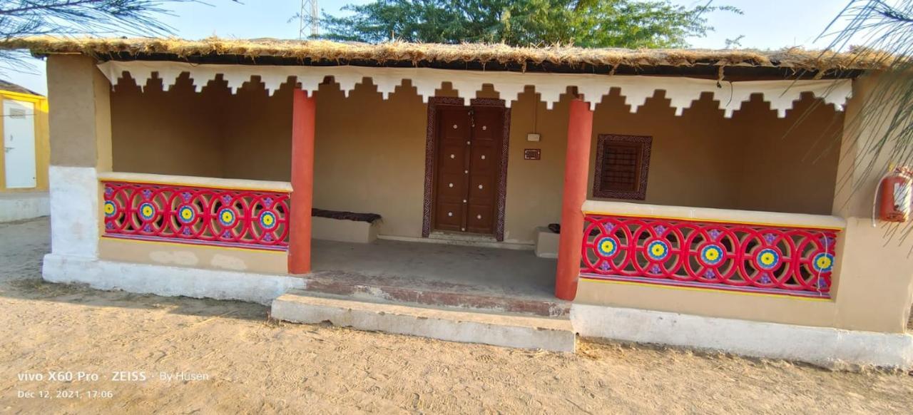 Mahefeel E Rann Resort Bherandiāla Dış mekan fotoğraf