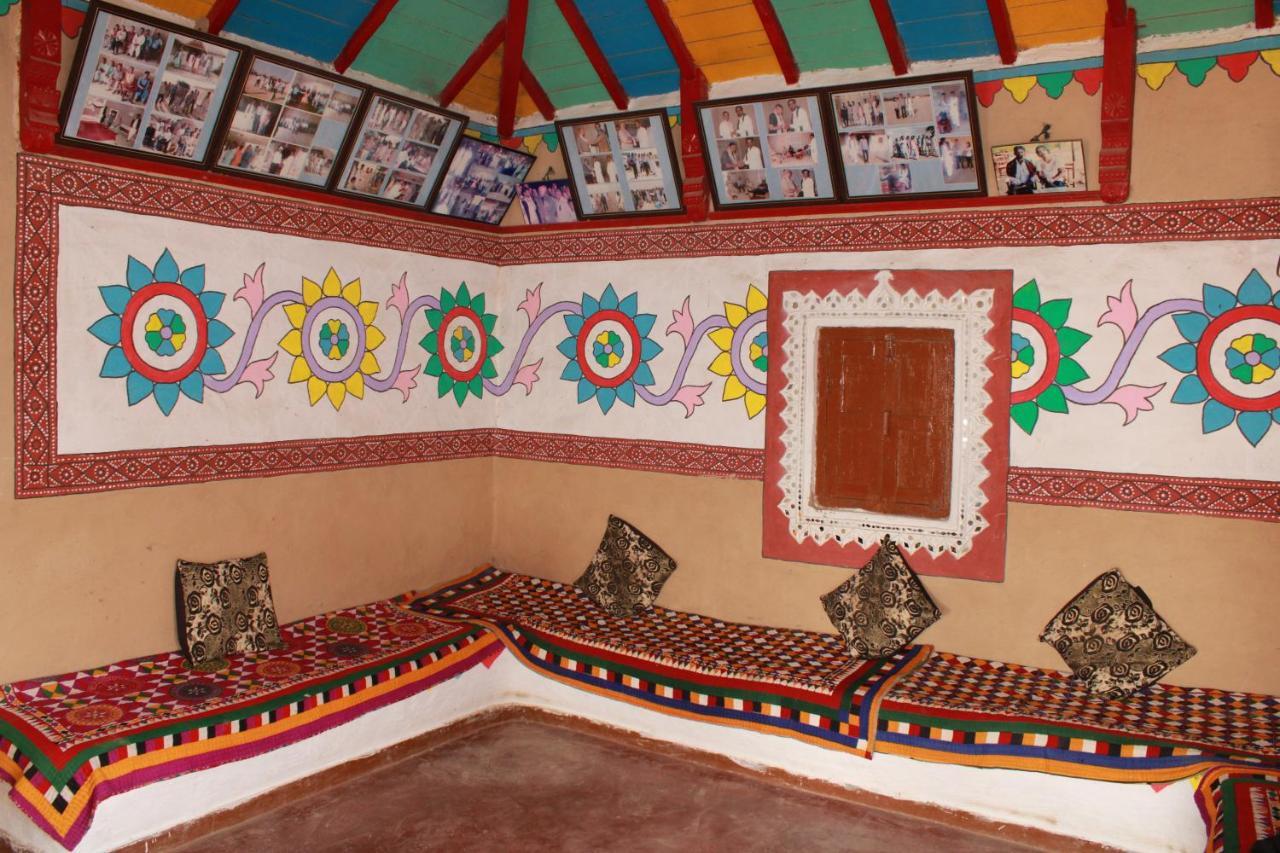 Mahefeel E Rann Resort Bherandiāla Dış mekan fotoğraf